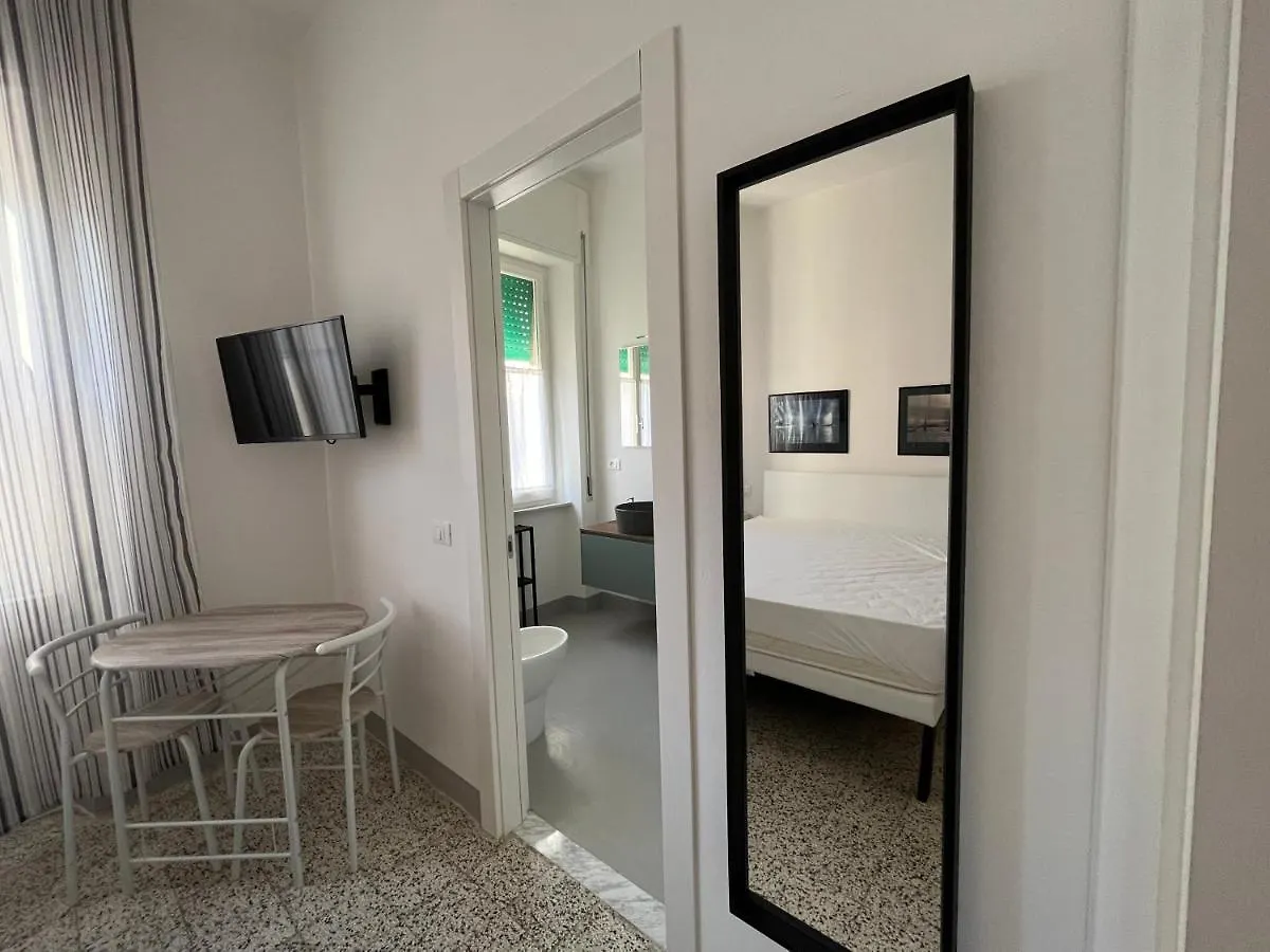 Bed And Coffee Rooms Portoferraio 0*,